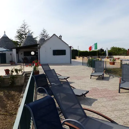 Trullimonaci Guest house *